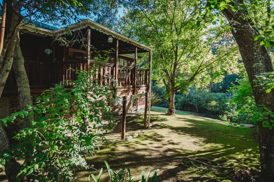 3 Bedroom Property for Sale in Denneoord Western Cape